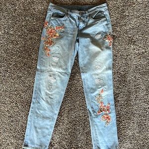 White House Black Market “The Girlfriend”